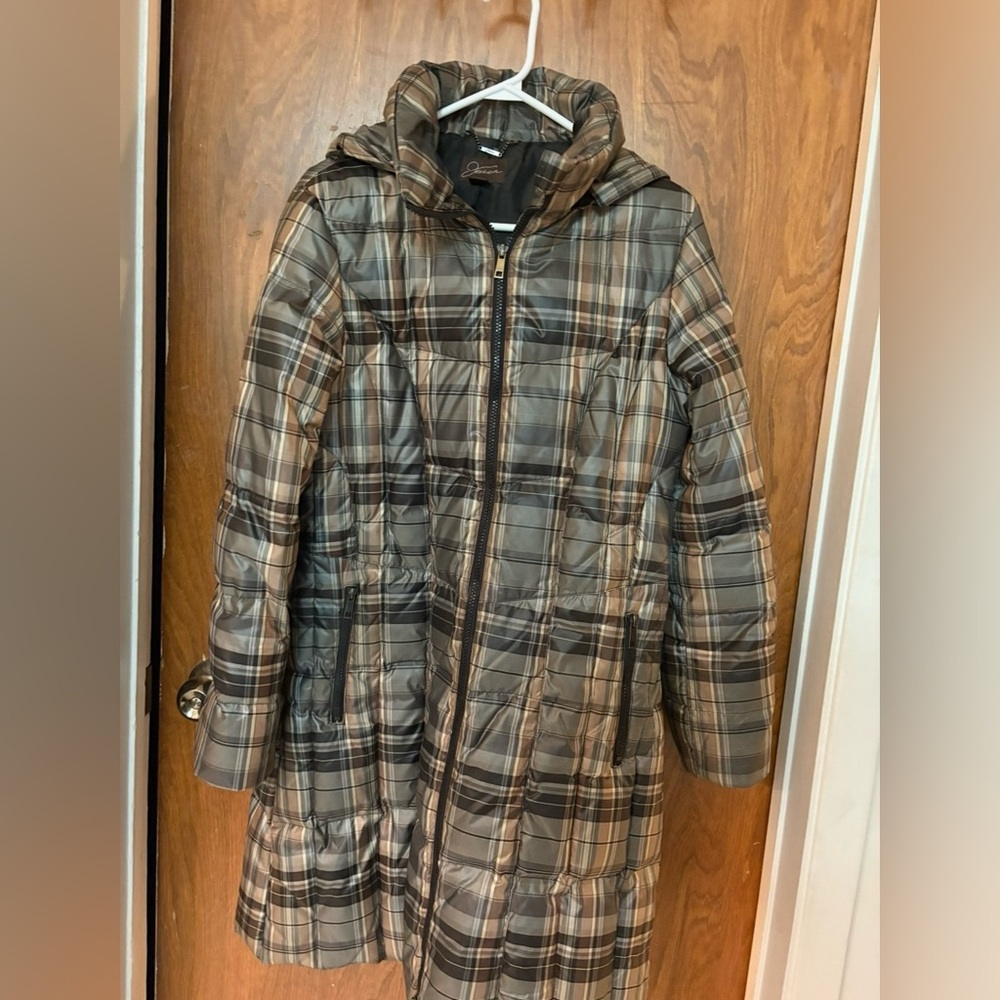 Jessica Simpson Plaid Long Puffer winter Coat size 6-8 with oversized hood